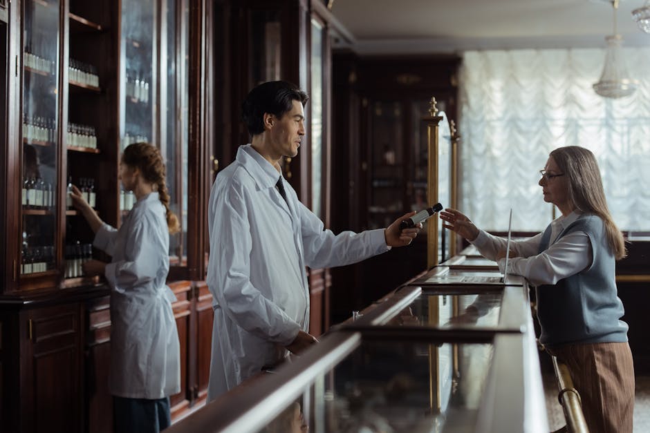 给还在犹豫要不要报名的陌生人：你翻过《中域教育》第7页师承流程图了吗？
